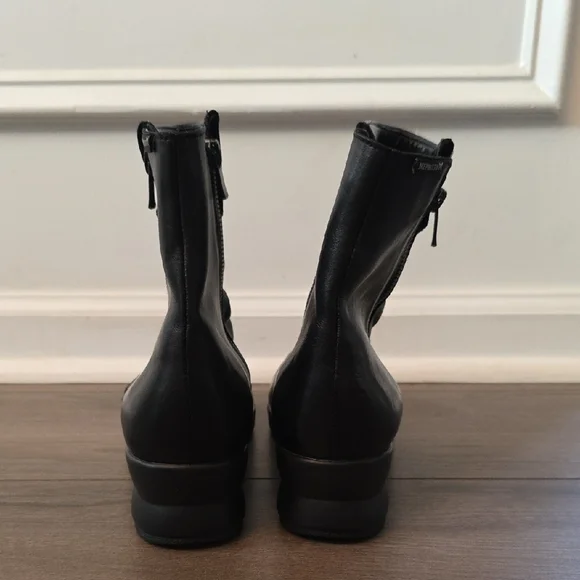 Mephisto Air Jett Black  Wedge Boots - Picture 4 of 6